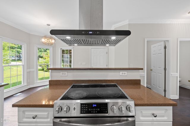 3528 Dewing Drive, Raleigh, NC 27616