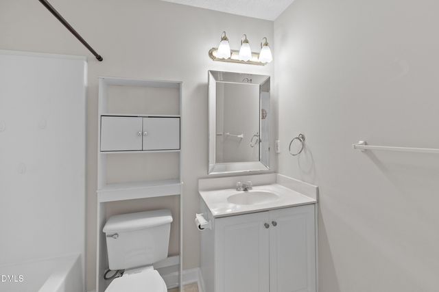 3528 Dewing Drive, Raleigh, NC 27616