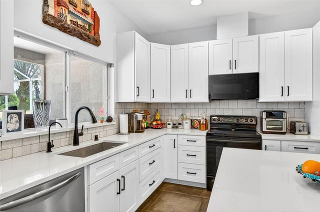 4308 HARBORWATCH LANE, Lutz, FL 33558