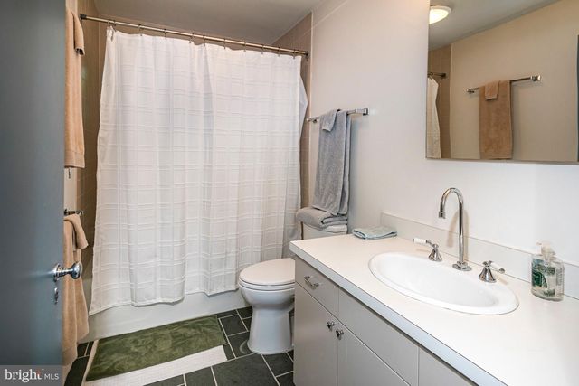85 WESTCOTT RD, Princeton, NJ 08540