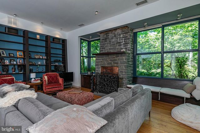 85 WESTCOTT RD, Princeton, NJ 08540