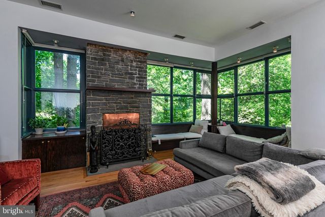 85 WESTCOTT RD, Princeton, NJ 08540