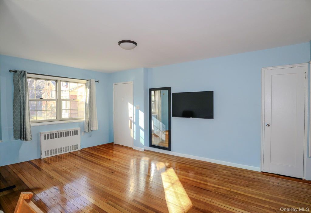 211-07 73 Avenue A, Bayside, NY 11364