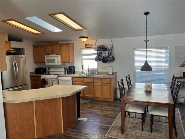 39950 7 Oaks 41, Angelus Oaks, CA 92305
