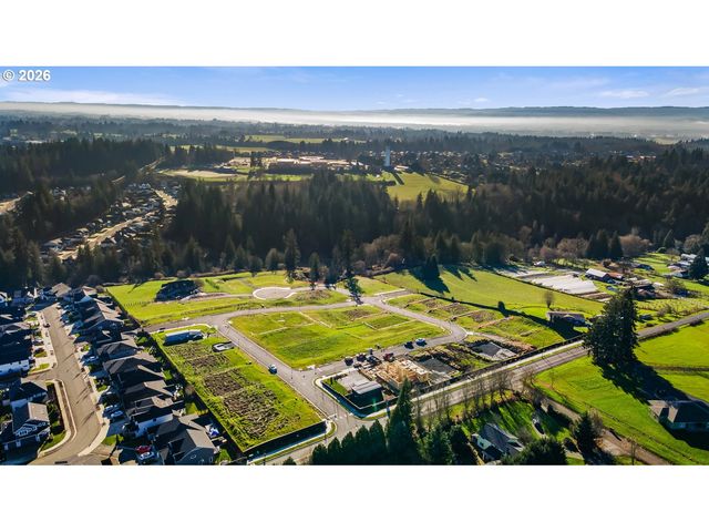 3813 S 17th Way 24, Ridgefield, WA 98642