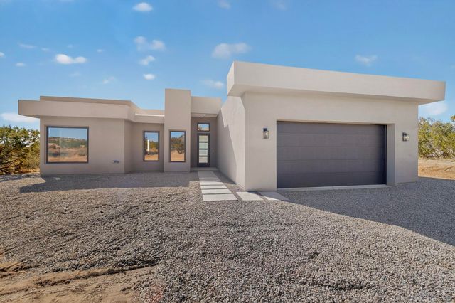 85 Cerro Alto Road, Lamy, NM 87540