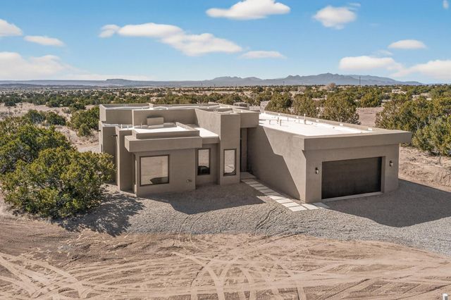 85 Cerro Alto Road, Lamy, NM 87540