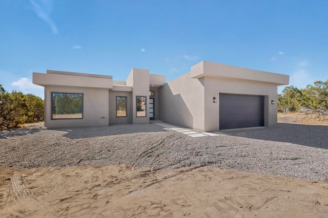 85 Cerro Alto Road, Lamy, NM 87540