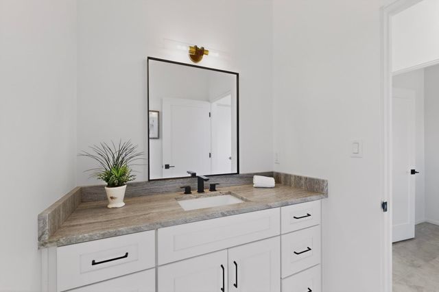 85 Cerro Alto Road, Lamy, NM 87540