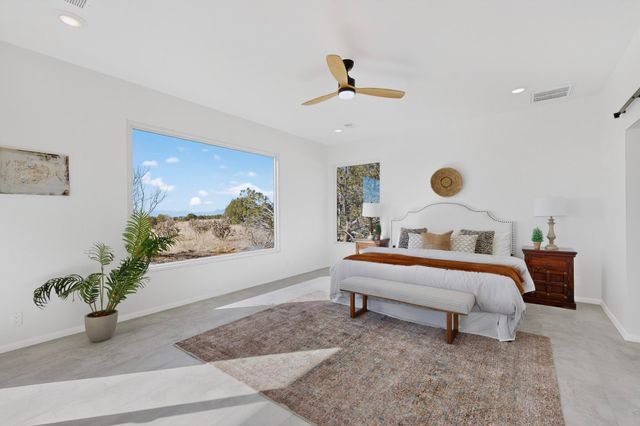 85 Cerro Alto Road, Lamy, NM 87540