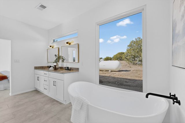 85 Cerro Alto Road, Lamy, NM 87540