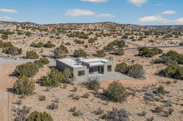 85 Cerro Alto Road, Lamy, NM 87540