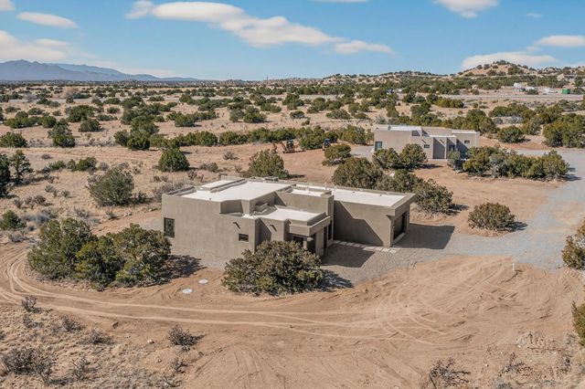 85 Cerro Alto Road, Lamy, NM 87540