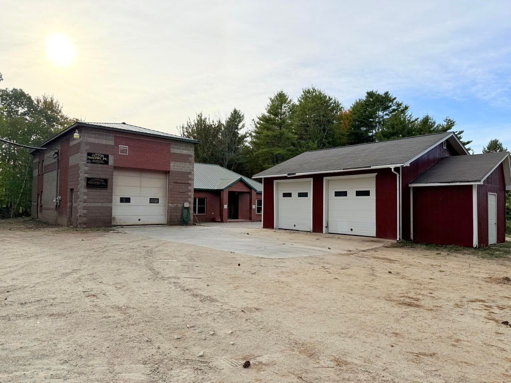 27 Bradstreet Drive, Wales, ME 04280 — photo 2