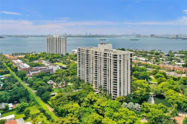 1000 Quayside Ter 1101, Miami, FL 33138