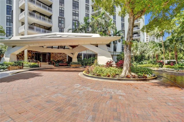 1000 Quayside Ter 1101, Miami, FL 33138