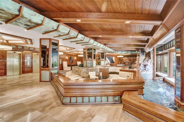 1000 Quayside Ter 1101, Miami, FL 33138