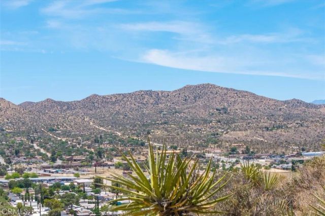 55652 Buena Vista, Yucca Valley, CA 92284