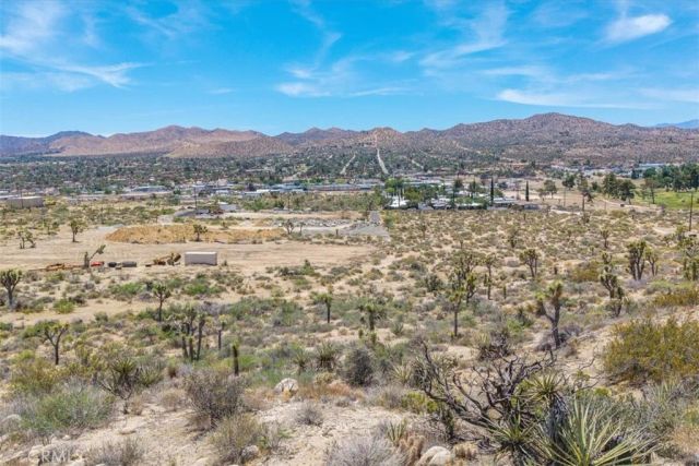 55652 Buena Vista, Yucca Valley, CA 92284