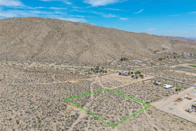 55652 Buena Vista, Yucca Valley, CA 92284