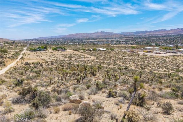 55652 Buena Vista, Yucca Valley, CA 92284