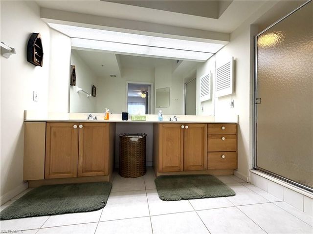 6816 Satinleaf RD S 104, Naples, FL 34109