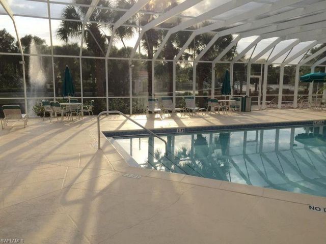 6816 Satinleaf RD S 104, Naples, FL 34109