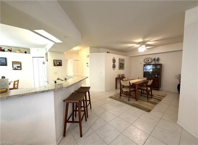 6816 Satinleaf RD S 104, Naples, FL 34109