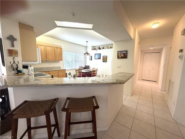 6816 Satinleaf RD S 104, Naples, FL 34109
