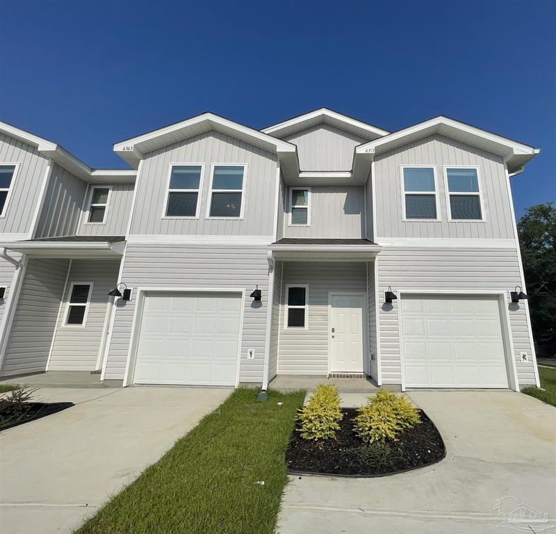 1401 Maritime Dr, Pensacola, FL 32507