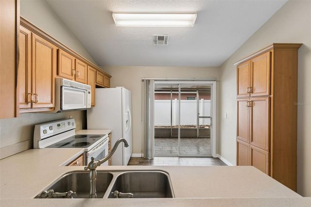 4631 EAGLE RANCH DRIVE, Zephyrhills, FL 33542