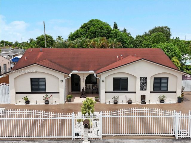 10532 NW 30th Ave., Miami, FL 33147