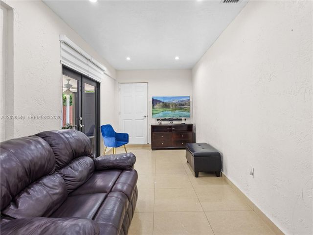 10532 NW 30th Ave., Miami, FL 33147