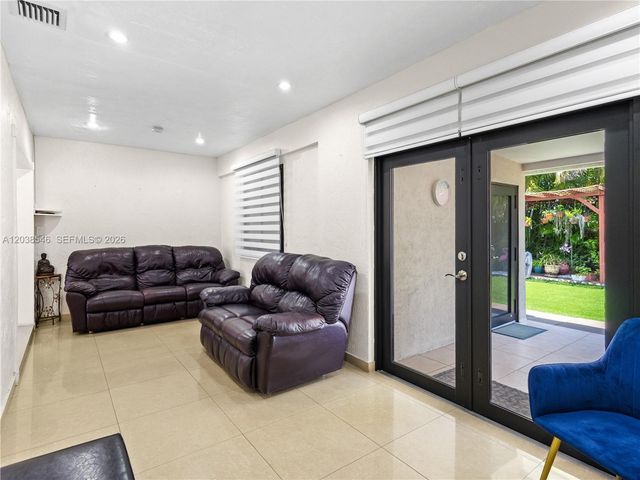 10532 NW 30th Ave., Miami, FL 33147