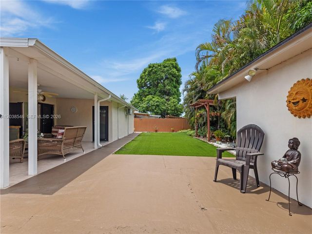 10532 NW 30th Ave., Miami, FL 33147