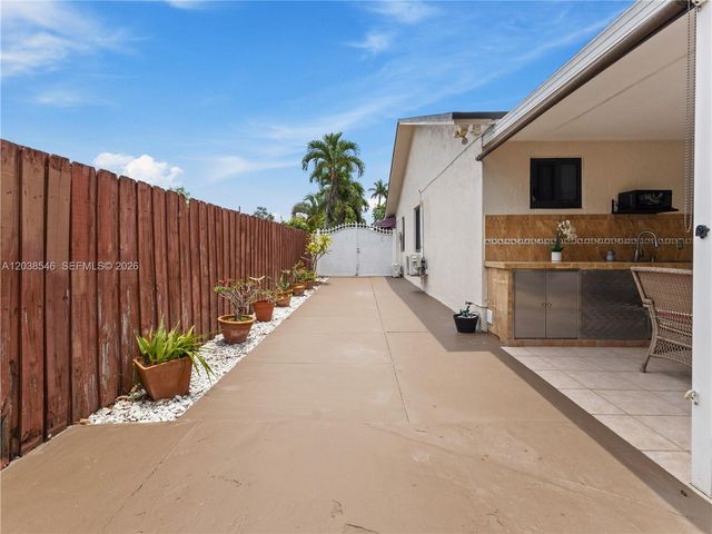 10532 NW 30th Ave., Miami, FL 33147
