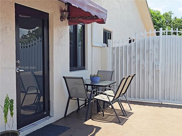 10532 NW 30th Ave., Miami, FL 33147