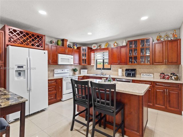 10532 NW 30th Ave., Miami, FL 33147