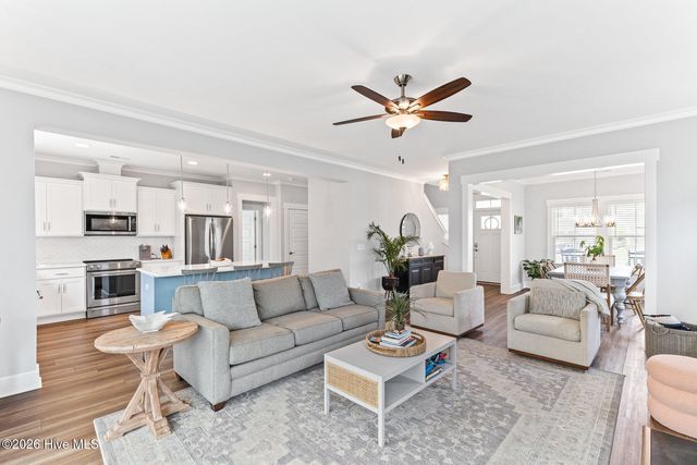 524 Beaumont Oaks Drive, Wilmington, NC 28411