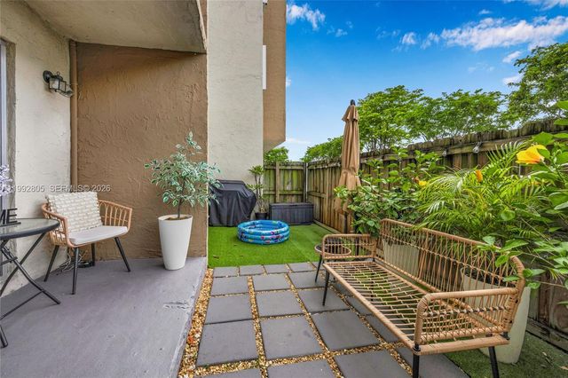 10900 SW 104th St 110, Miami, FL 33176