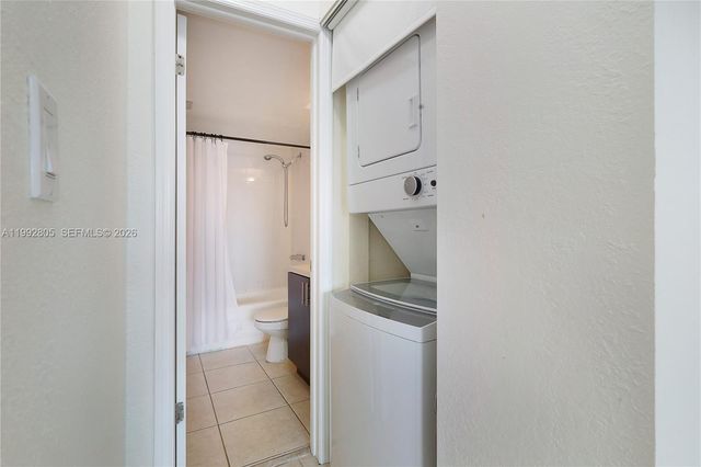 10900 SW 104th St 110, Miami, FL 33176