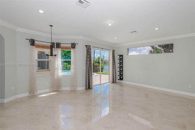 2021 SW 176th Ave, Miramar, FL 33029