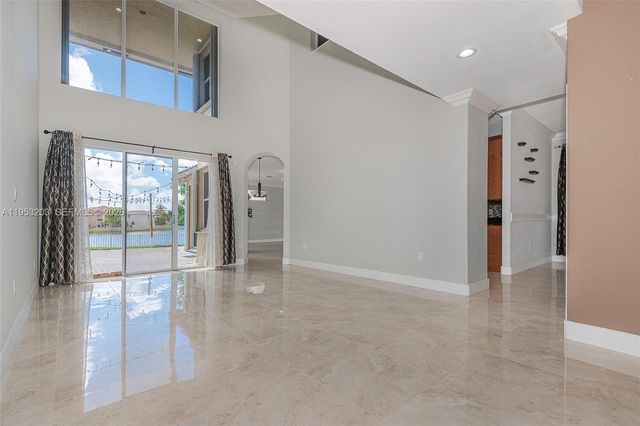 2021 SW 176th Ave, Miramar, FL 33029