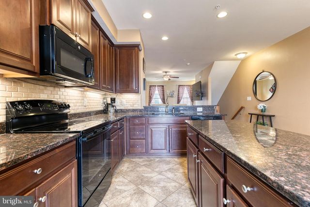 904 S MACON ST S, Baltimore, MD 21224