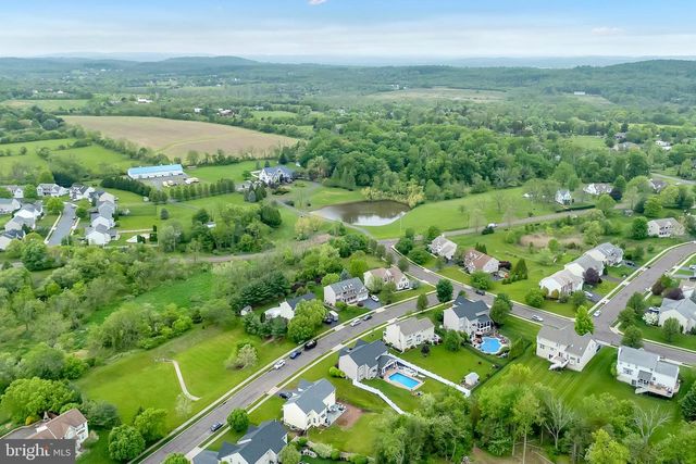 48 JESSICA CIR, Schwenksville, PA 19473