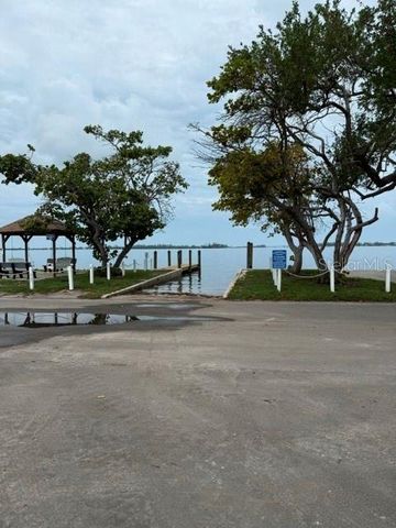 4519 106TH STREET W, Bradenton, FL 34210