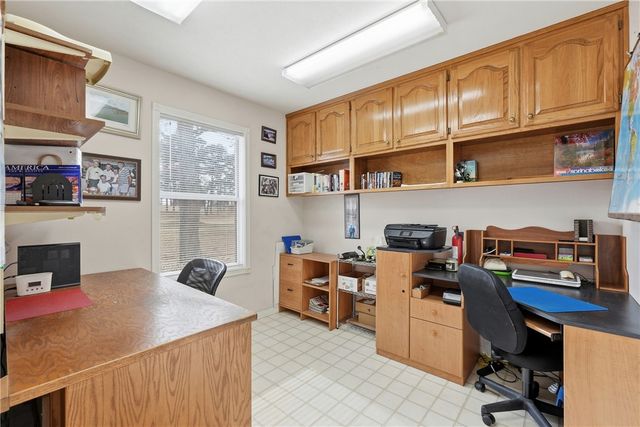 17 Saint Andrews Lane, Holiday Island, AR 72631