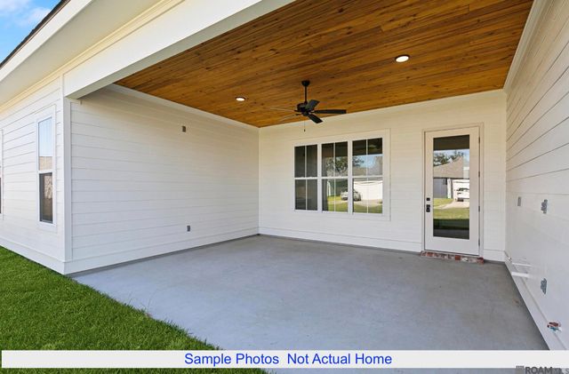 4063 Memorial Square, Zachary, LA 70791