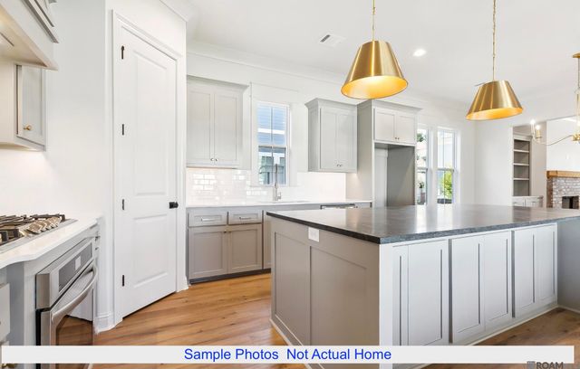 4063 Memorial Square, Zachary, LA 70791