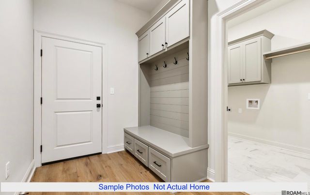 4063 Memorial Square, Zachary, LA 70791